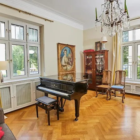 Private Superior Im Herzen Muenchens