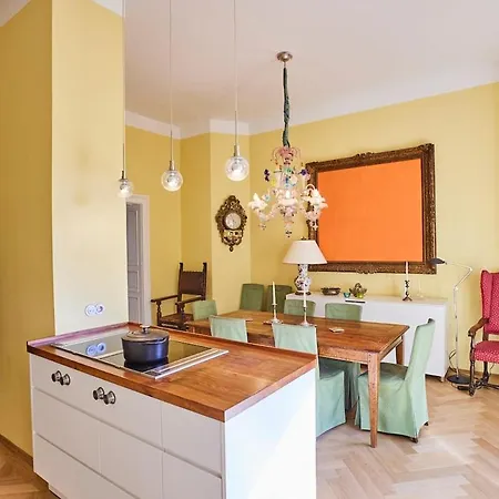 Private Superior Im Herzen Muenchens
